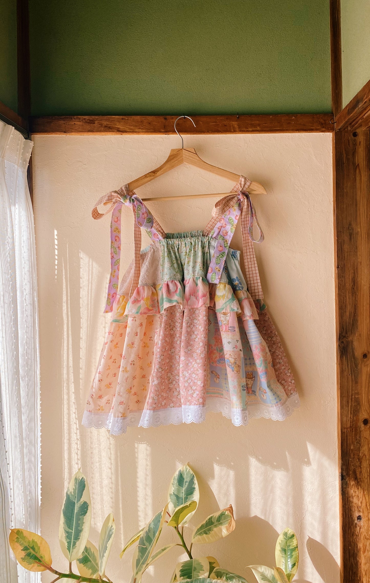 Patchwork fluffy double ruffle top