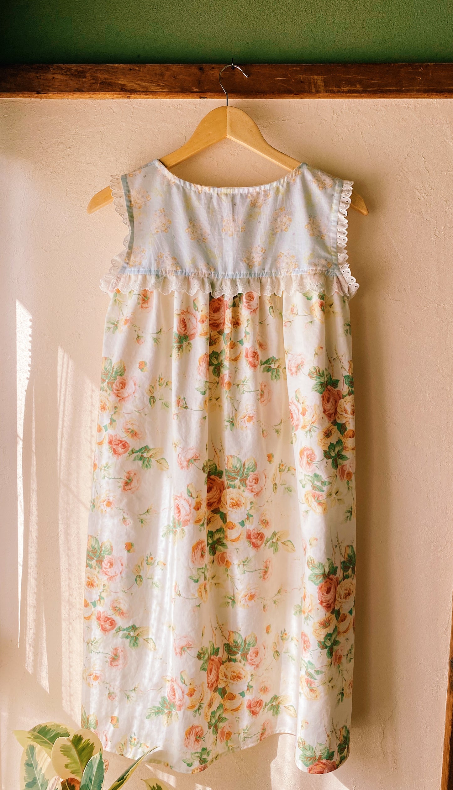 Summer winds dress ( S M)