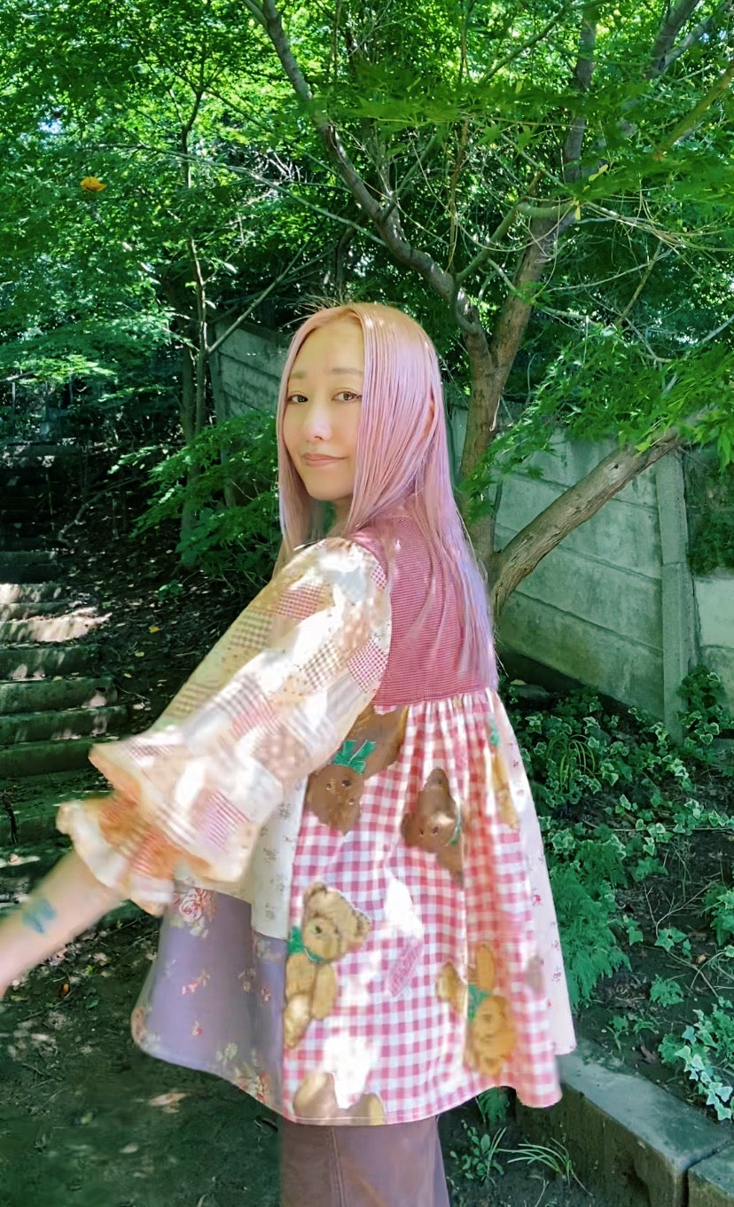 Front tie patchwork blouse with candy sleeves