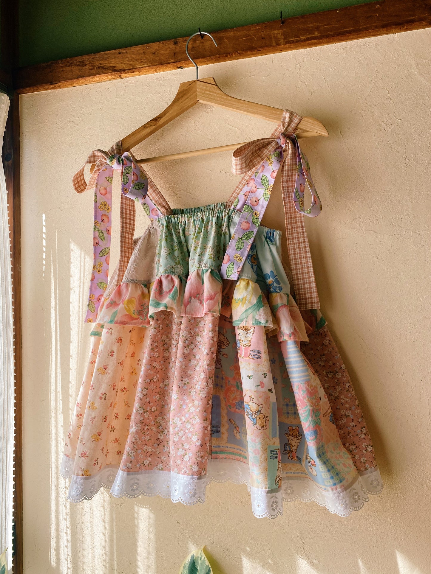 Patchwork fluffy double ruffle top