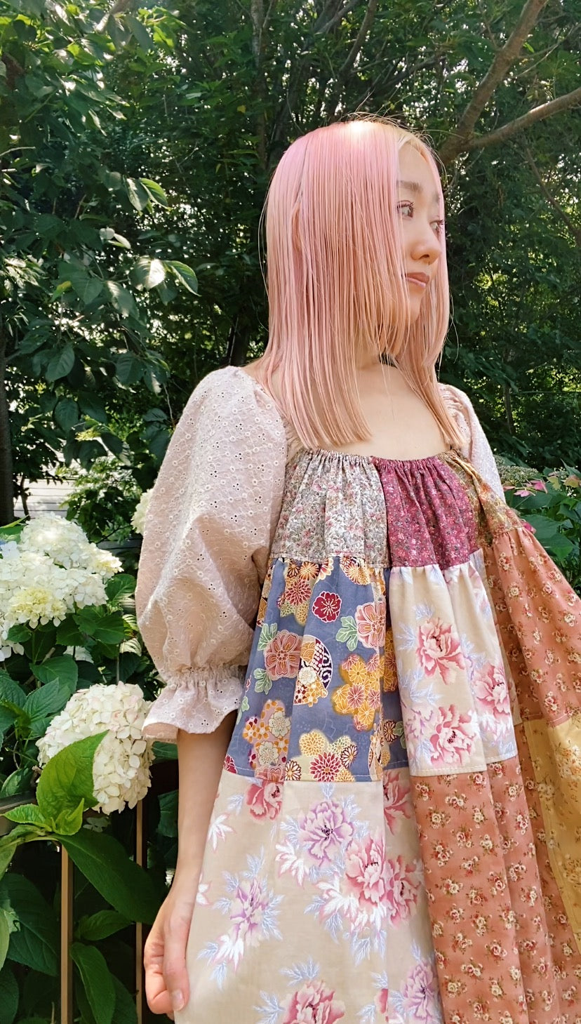 Voluminous patchwork dress