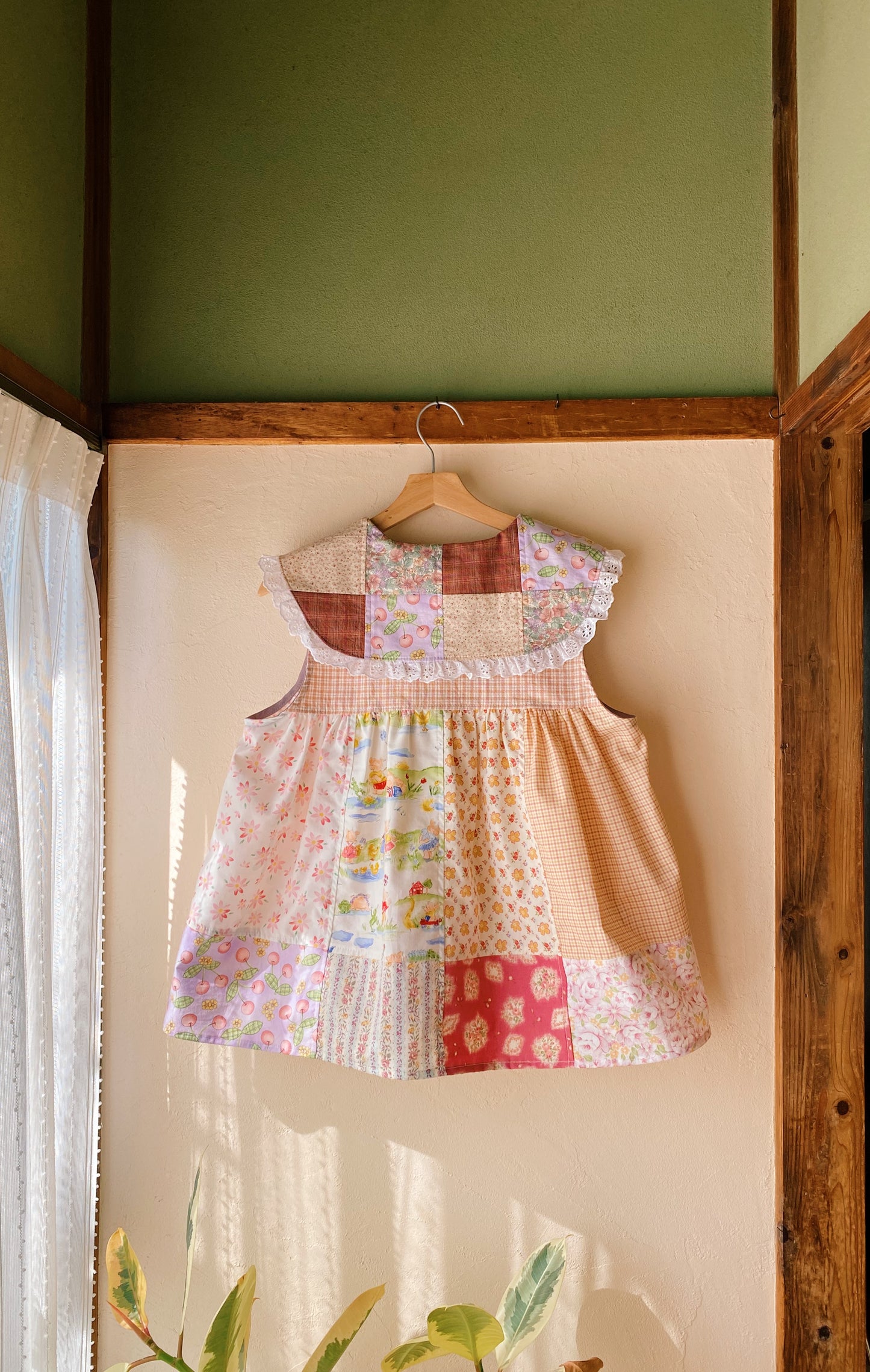 Patchwork collar blouse