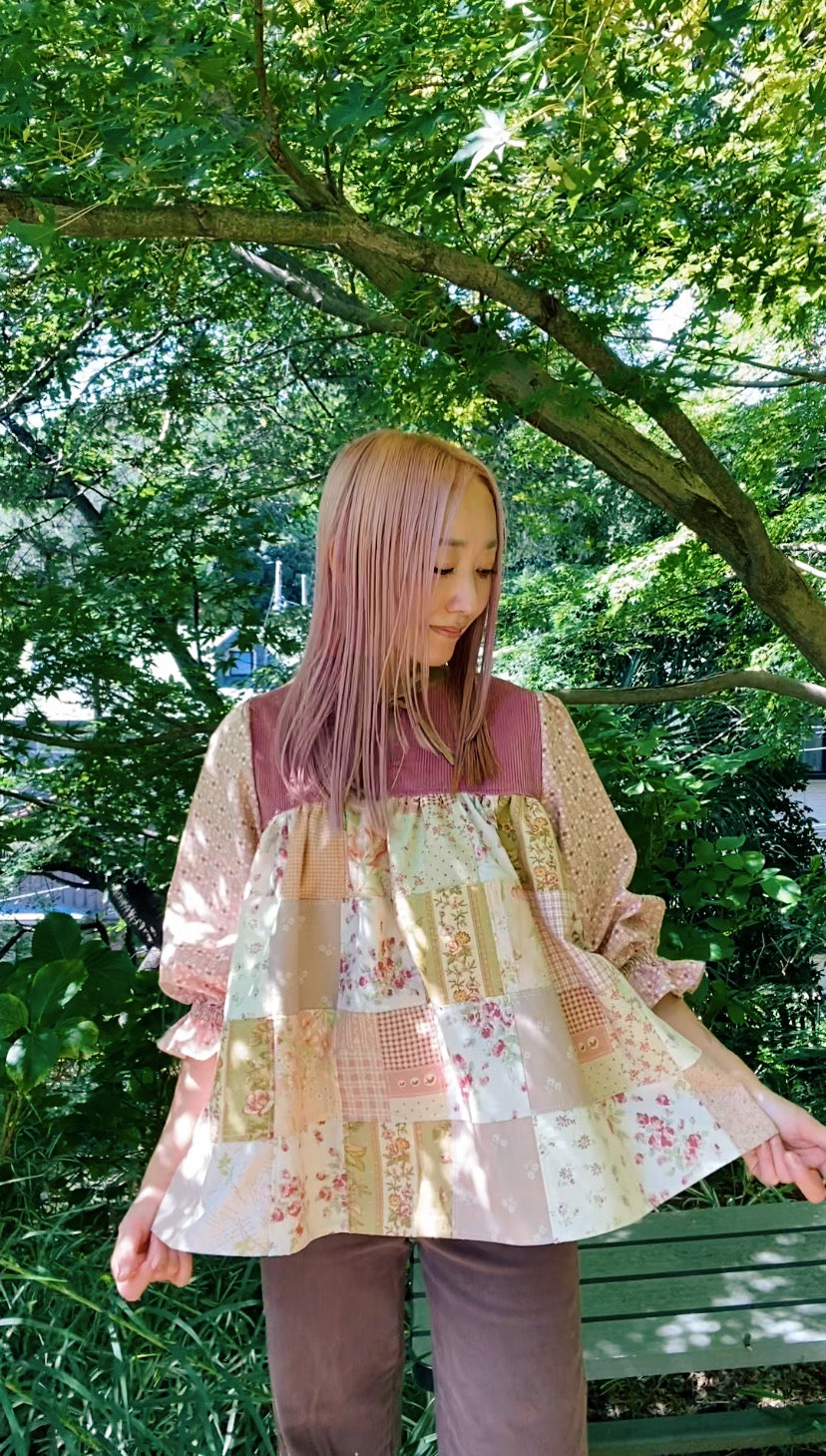 Front tie patchwork blouse with candy sleeves