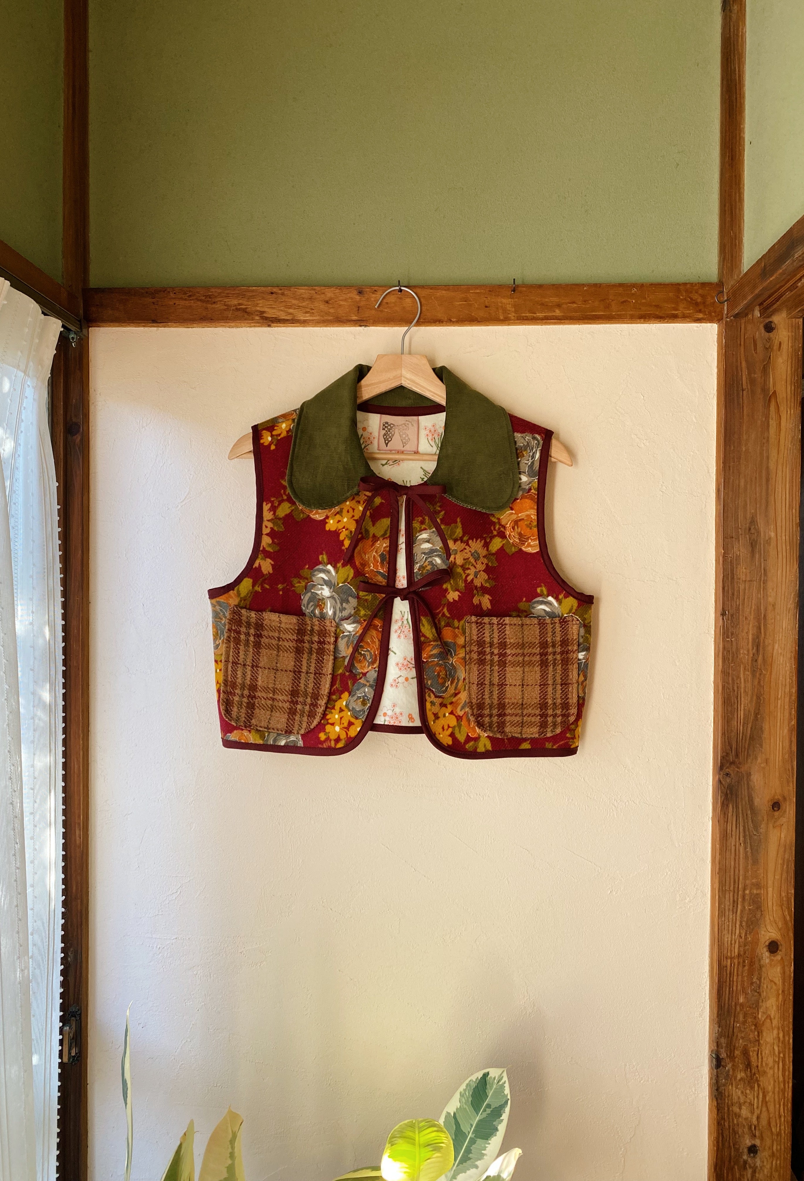 Floral Vest (S) – musubi