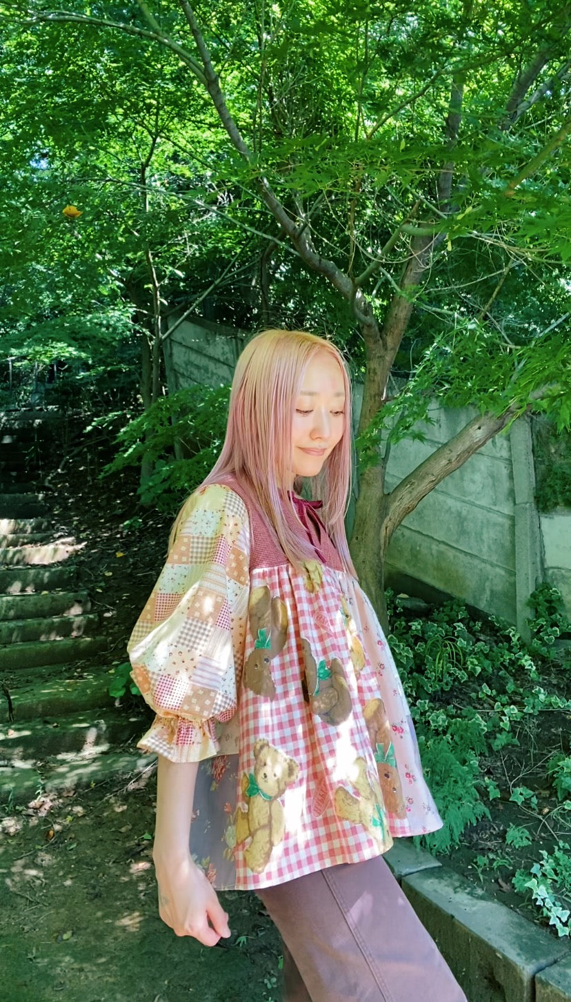 Front tie patchwork blouse with candy sleeves