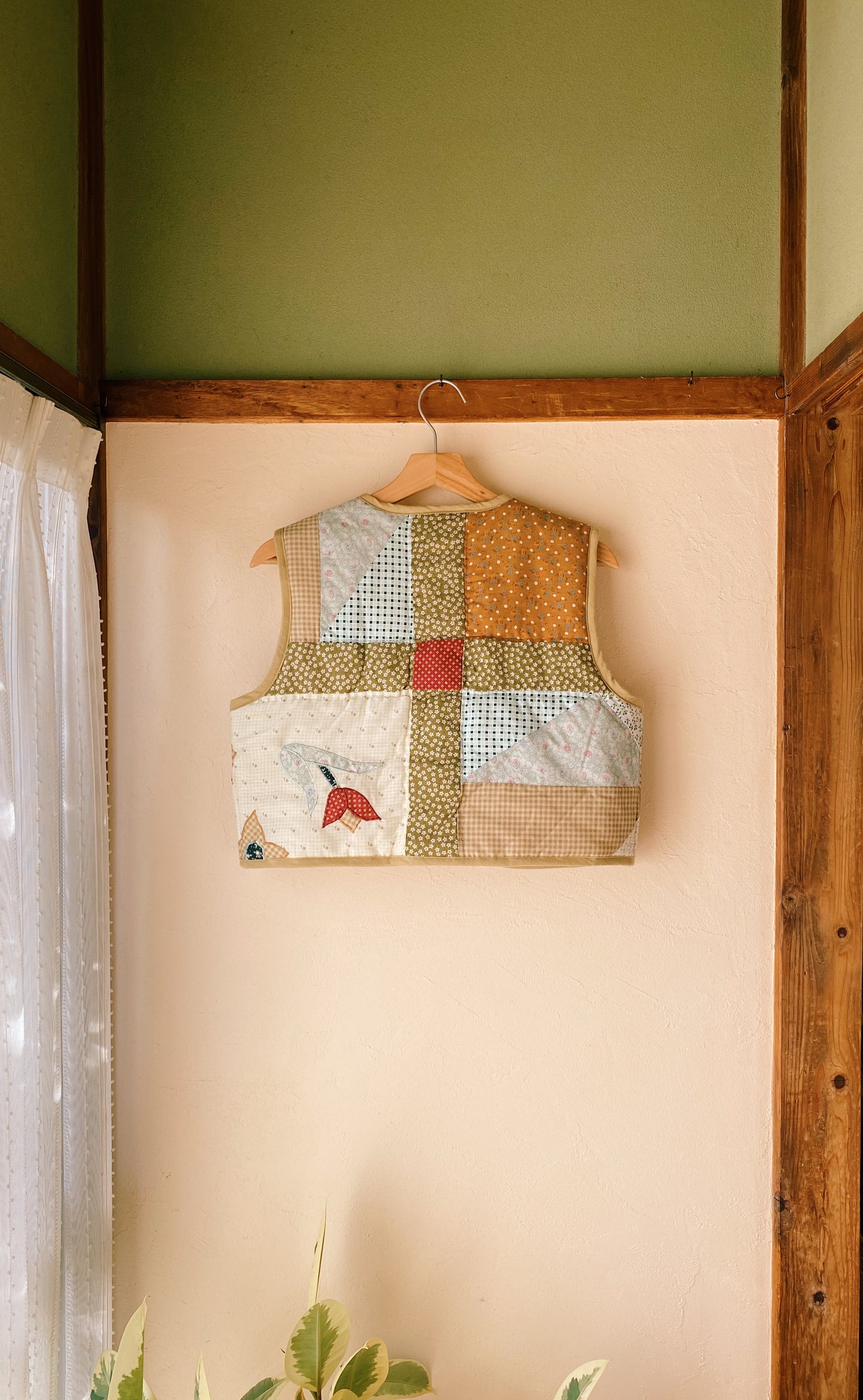 Patchwork quilt vest (S~M)