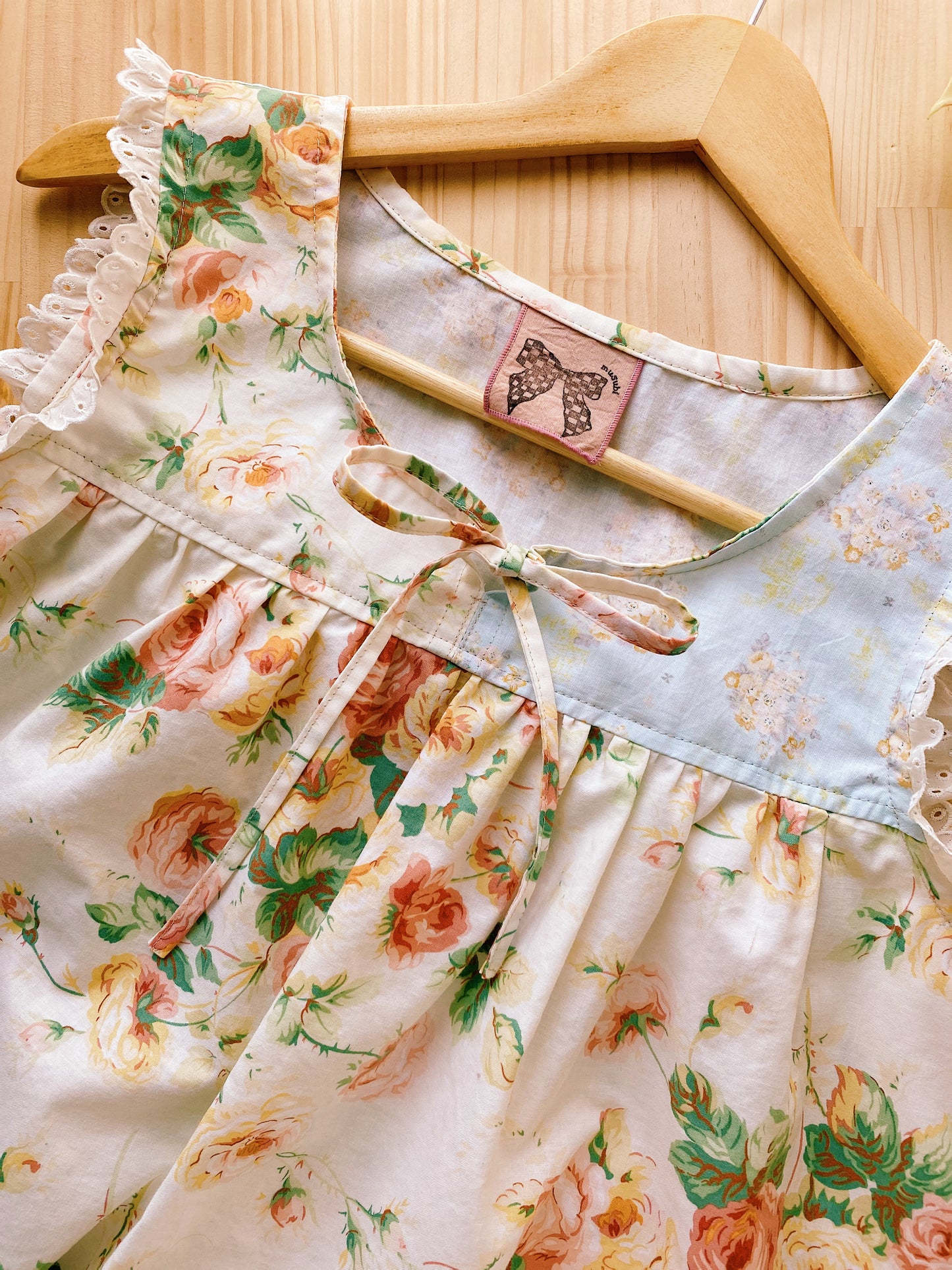 Summer winds dress ( S M)